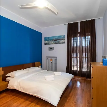 아파트 P.zza Vittorio Veneto Cozy Apt W/private Parking 토리노